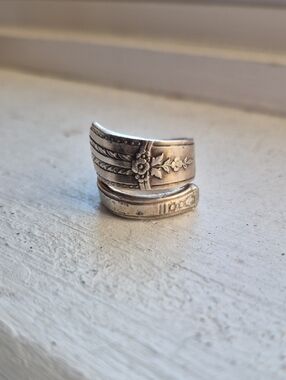 Stainless Steel Floral Spoon Ring - Silver Tone Women’s Ring